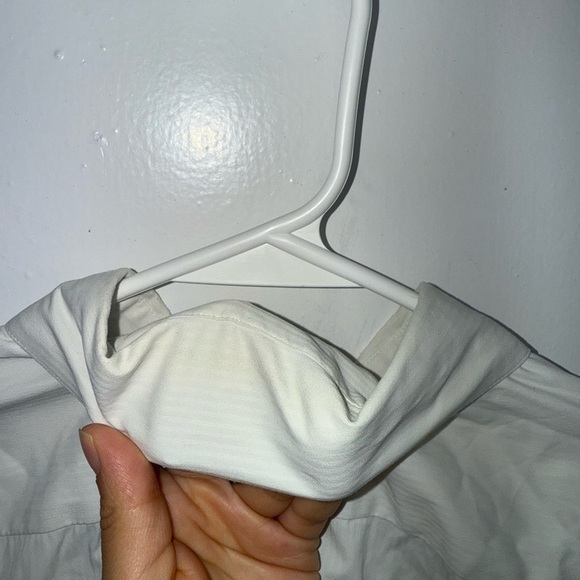 Lululemon long sleeve button down shirt size L for men’s - Picture 5 of 7